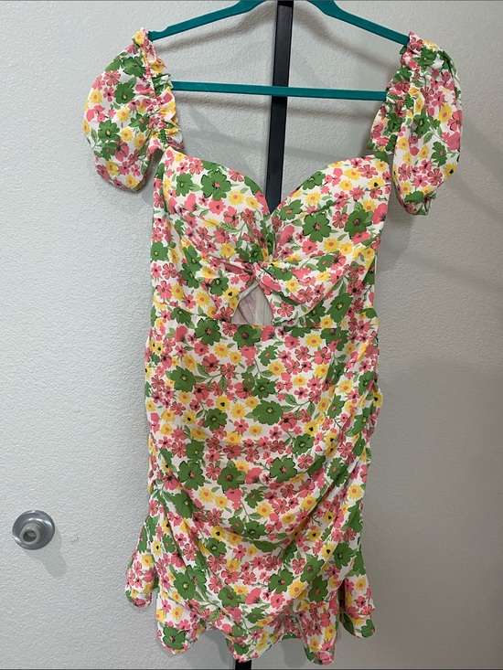 Fashion Nova Dresses & Skirts - Fashion Nova Pink, Green & Yellow Floral Tie-Front Puff Sleeve Mini Dress💝🌸💐🌿